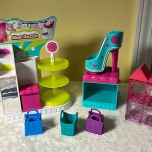 Shopkins display stands shoe store, six pieces, high heel stand, mirror stand